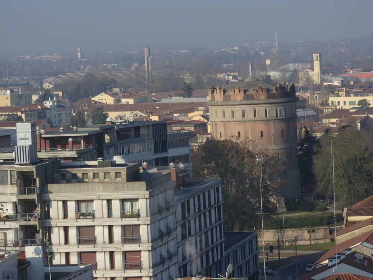 Stazione Di Bed & Breakfast *